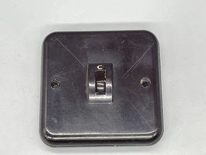 Vintage Crabtree 1 Way 5 amp 250v Bakelite Light Switch - Picture 1 of 9