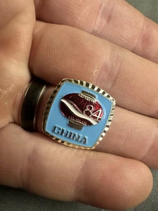 Vintage 1984 Heißluftballon China Anstecknadel - Bild 1 von 3