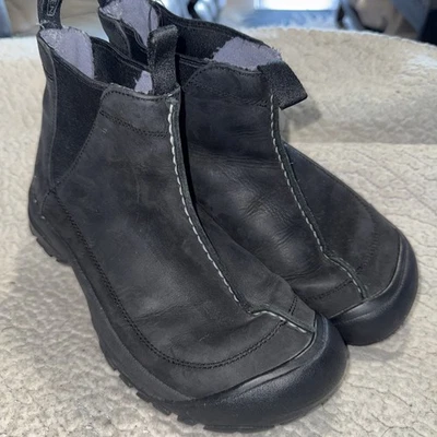Women’s Black Keen Chelsea Boot Leather 8.5 - Image 1 of 4
