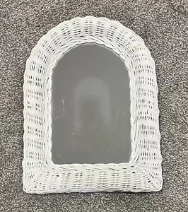 Wicker Mirror White Rattan Wall Hanging Arched 16x12 Shabby Chic Boho Vintage - Picture 1 of 12