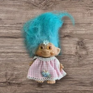 Troll Uneeda Wishnik Blue Hair - Picture 1 of 2