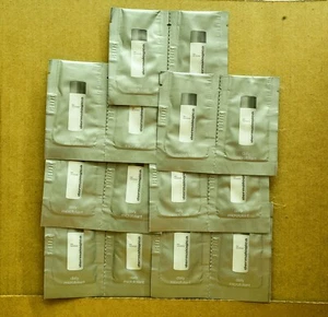 Dermalogica Travel Sample Packs Daily Microfoliant (14-single use packets) - Picture 1 of 3