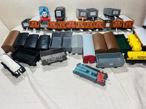 Lot Of 36 Thomas & Friends Clarabel Thomas Gordan Vintage 1990s 2000 - Picture 1 of 20