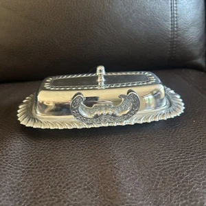 Vintage Irvinware Chrome Butter Dish Glass insert And Knife Holder Made In USA - Picture 1 of 20