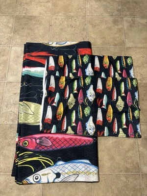 vintage queen comforter And 2 Pillowcases Fishing Lures Multicolor 84x89in - Image 1 of 4