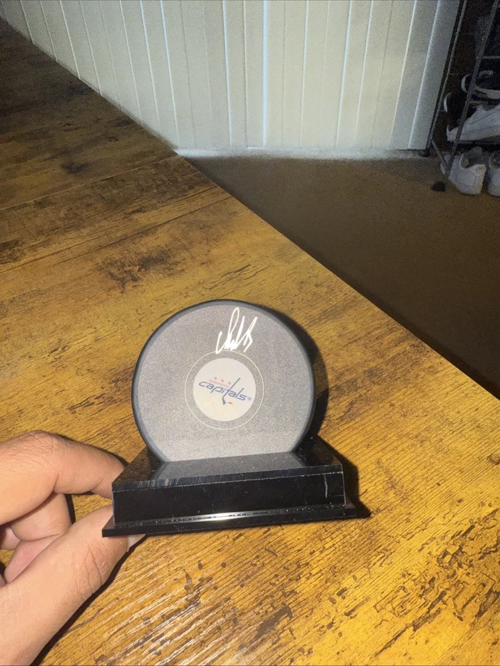 Alex Ovechkin Capitals Signed Official Game Puck - Fanatics - Image 1 of 3