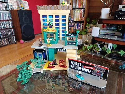 Figuras de metal Daily Bugle Spiderman - No 100% completas - VER DESCRIPCIÓN Foto 1 de 4