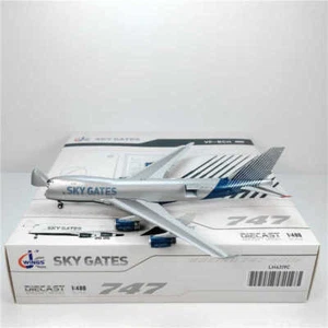 1:400 JC Wings SKY GATES BOEING B747-400F Passenger Airplane Diecast Model - Picture 1 of 9