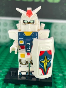 Custom PAD Printed GUNDAM RX-78 (Original Variant) Brick Minifigure w/Case - Picture 1 of 7