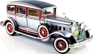 ANSON Clásico Escala 1:18 Diecast Modelo 1931 Peerless ⬜ Plata / 🟥 Rojo - Imagen 1 de 16