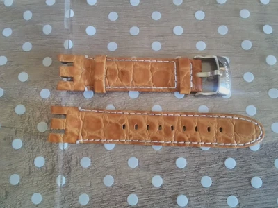 Bracelet de montre cuire swatch homme (ref:AYOS403) extrémité incurvée  - Photo 1/3