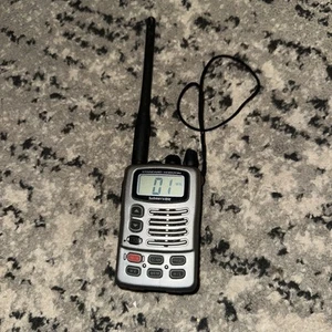 Standard Horizon HX460SS 5W Submersible Handheld VHF Marine Radio - Zdjęcie 1 z 8