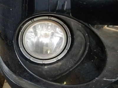 Luz de estacionamiento/esquina parachoques antiniebla montada para 07-14 SUBURBAN 1500 549059 Foto 1 de 4