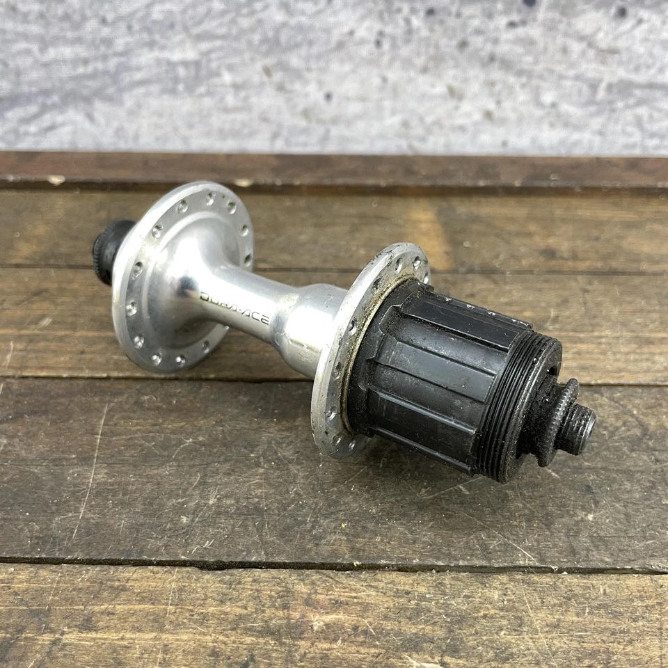 Vintage Shimano Dura-Ace Rear Hub Japan Uniglide 7s 28t Road Bike 7 Speed - Image 1 of 4