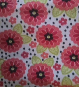 Pastel Floral Flower Print Fleece Fabric 2 Yards NEW - Picture 1 of 1
