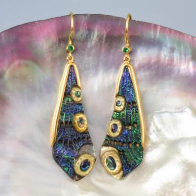 Dragonfly Wing Earrings Abalone Carving Gold Vermeil Sterling & Emerald 6.04 g - Image 1 of 4