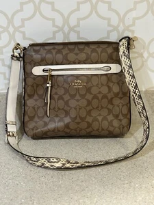 Coach snake-embossed Bag/purse, Signature Canvas Logo - Picture 1 of 5