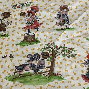 Vtg 70s Holly Hobbie Fabric Flowers Cats Dogs Prairie Style Cotton 1 Yrd 28”x 44 - Picture 1 of 6