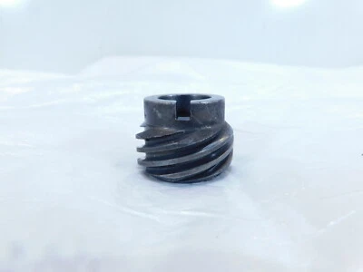 1990-1992 Harley Davidson EVO Electra Glide Softail & FXR Oil Pump Drive Gear - Image 1 of 4