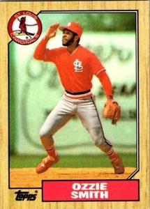 1987 Topps #749 - Ozzie Smith - Picture 1 of 2