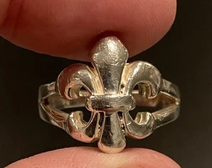 Beautiful Vintage Solid 925 Sterling Silver Fleur De Lis Ring Size 6.5-4.75gr - Picture 1 of 11