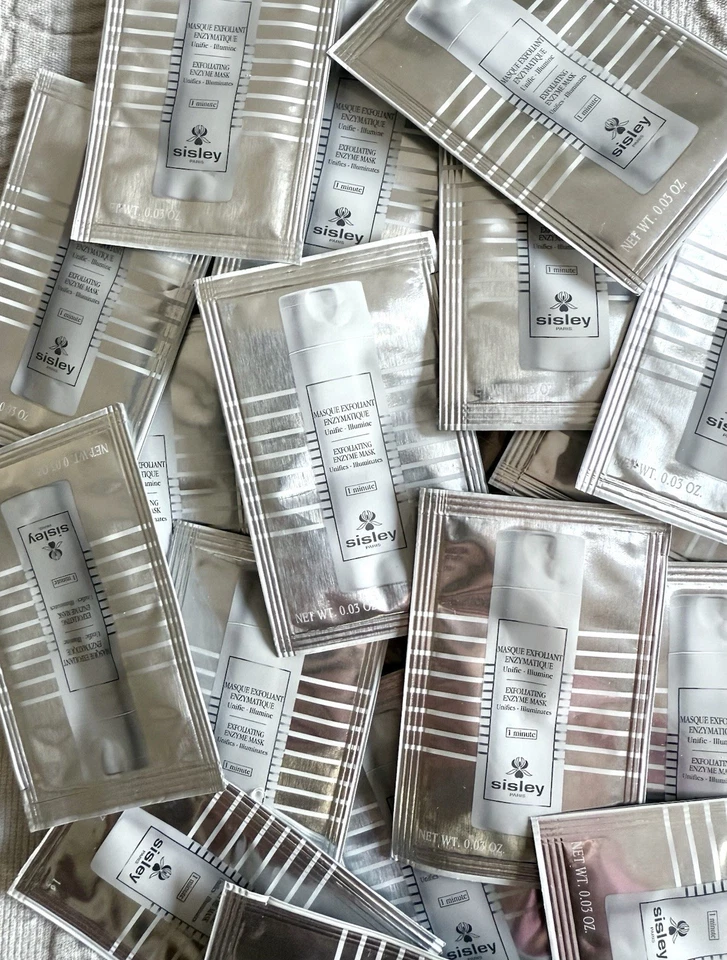 SISLEY - ENZYMATIC EXFOLIATING MASK - Unifies and Illuminates the complexion - 20 ml - Image 1 of 1