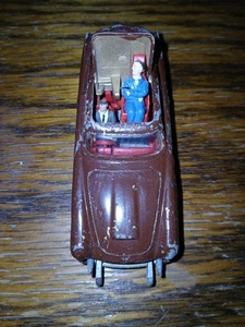 Original 1965 CORGI TOYS JAMES BOND ASTON MARTIN D85 With Passenger - Picture 1 of 11
