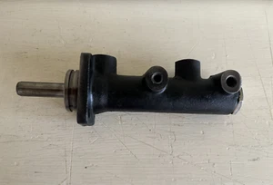 DETOMASO PANTERA 71-74 PARTS: BRAKE MASTER CYLINDER - Picture 1 of 1