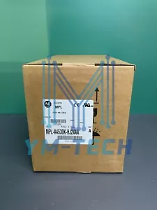 1PCS Nuovo MPL-A4530K-HJ24AA AC Servomotore di DHL Spedizione Rapida - Foto 1 di 4