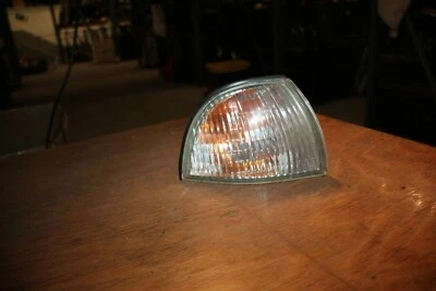 DAEWOO NEXIA (4G) 95-97 *BLINKER VORNE RECHTS* 05/1996 WEISS - Bild 1 von 2