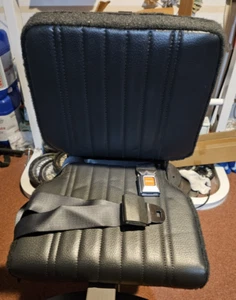 1998-2004 Chevy S10 Truck GMC Sonoma S15 Rear Passenger Folding Seat 50k miles! - Picture 1 of 8