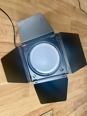 Photo Studio 5500K Adjustable Barn Door Panels- Dimmable LED Light. - Image 1 of 4