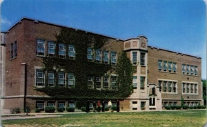 Postal de colección Indiana IN Gibault School para niños Terre Haute Vigo County - Imagen 1 de 3
