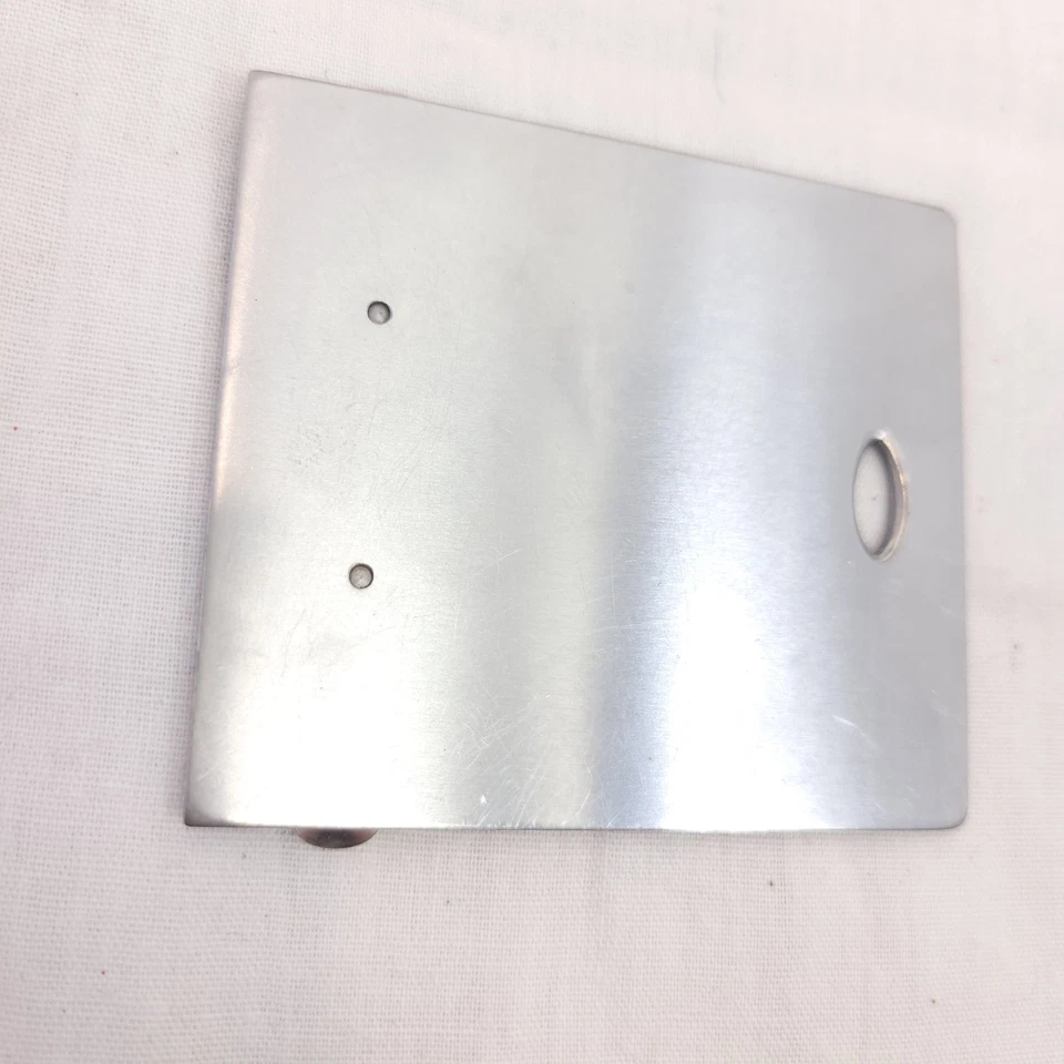 Vintage Singer Sewing Machine 237 M-A Part: Slide Plate - Image 1 of 3