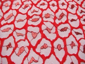 Tessuto Sovrapposizione Pizzo Tulle Motivo Astratto Rosso Nylon Metallizzato Larghezza 1 iarda 58” - Foto 1 di 3