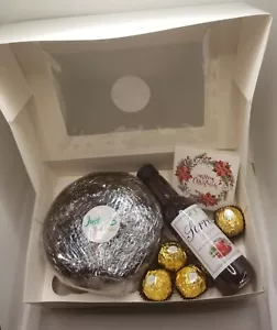 6" BLACK CARIBBEAN CAKE GIFT BOX JAMAICAN RUM FRUIT CAKE,SORREL FERRERO ROCHER - Picture 1 of 9