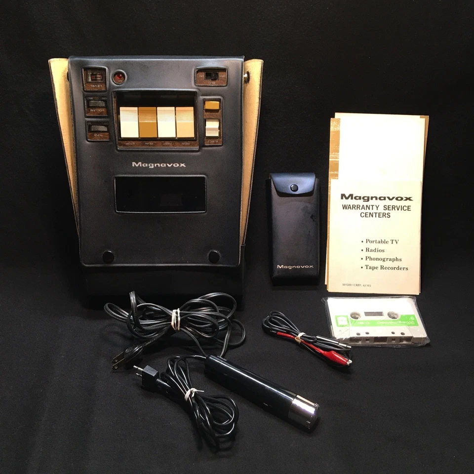 Grabadora de cinta Magnovox vintage 1V 9023 - probada y funcionando con caja y manuales Foto 1 de 4