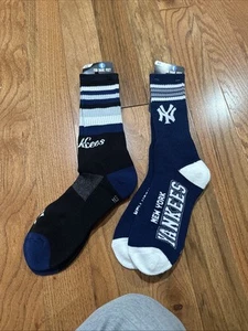 New York Yankees Men's Crew Socks Large Stripe Lot - Picture 1 of 4