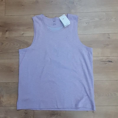 Regata masculina XL lavanda Nike primária Dri-Fit versátil fitness nova - Imagem 1 de 4