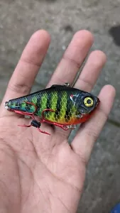 FULLY CUSTOM PAINTED BLUEGILL RATTLE TRAP - Picture 1 of 6