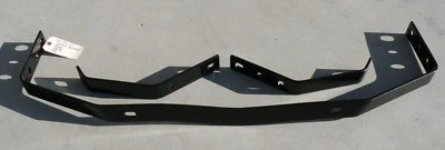 КРОНШТЕЙНЫ ЗАДНЕГО БАМПЕРА MERMERCURY MONTEREY 1952-1953 52-53 ОТ ОРИГИНАЛЬНОГО ПРОИЗВОДИТЕЛЯ - Изображение 1 из 4