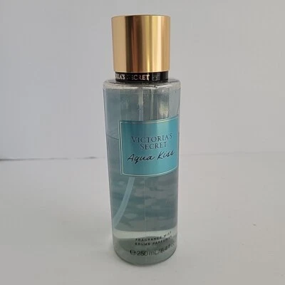 Bruma de fragancia Victorics Secret Aqua Kiss 8,4 OZ LEER 2/3 COMPLETO Foto 1 de 4