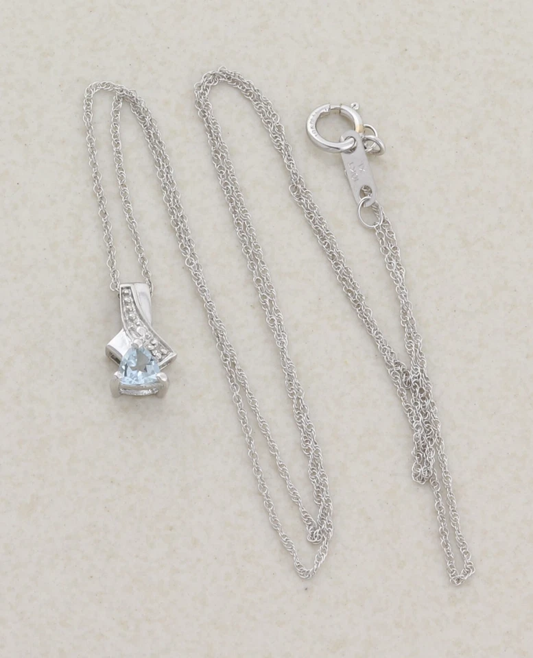 10K White Gold Natural Aquamarine and Diamond Necklace with 18 inch chain - Image 1 of 4