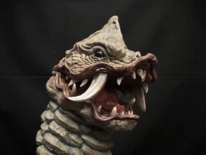 Ultra Kaiju Red King Bust Art Statue (One-Off) レッドキング ヘッドバスト完成品 - Picture 1 of 8