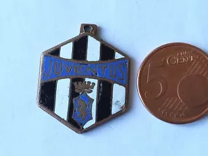 MEDAGLIA SMALTATA CALCIO JUVENTUS ANNI 20 - Imagen 1 de 2