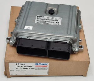 Orig Jeep Grand Cherokee MK3 3.0CRD BOSCH Motorsteuergerät 0281013911 05187198AD - Bild 1 von 8
