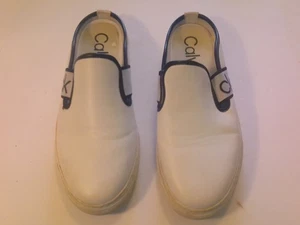 Calvin Klein Women Embossed Logo Slip-On Sneaker Mules White w/ Black Sz 8.5M - Picture 1 of 5
