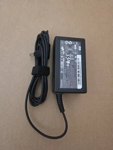 Chicony Laptop Netzteil 65W (A16-065N1A) – 19V 3,42A Ladegerät mit 5,5x2,5mm Ste - Bild 1 von 1