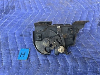 Cadillac Seville 1980-1985 pestillo capó GM OEM #3460M Foto 1 de 4