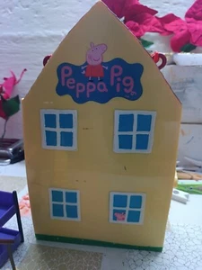 Casa di Peppa Pig completa di accessori. - Foto 1 di 4